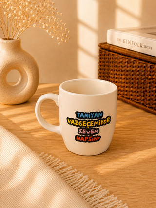 Keramiktasse „Tanıyan Vazgeçemiyor, Seven Napsın?“